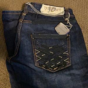 So Taverniti cute pocket jean